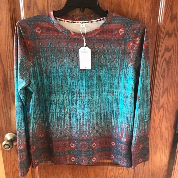 NWT Boutique Ladies Top - Picture 16 of 16